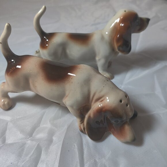 Hound Dog Salt & Pepper Set by Lefton. Vintage Victoria Co. Japan - Picture 6 of 7